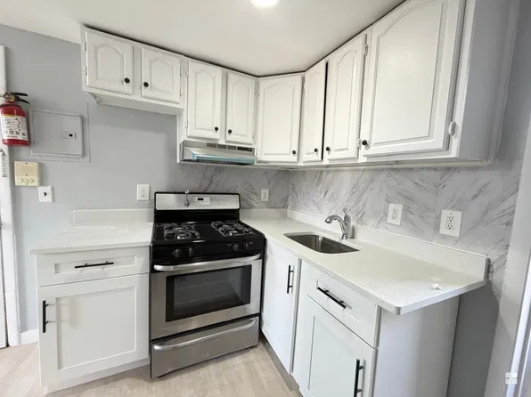 61 Concord St, Jersey City, NJ