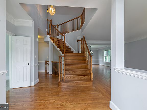 2nd image of 9125 Acadia Park Dr