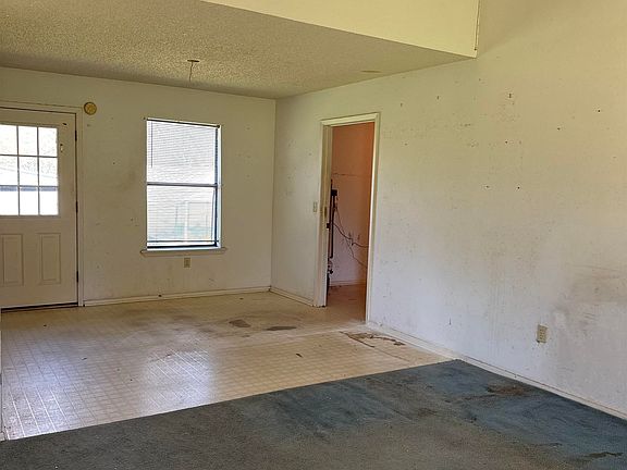3rd image of 1009 Johnson St #7