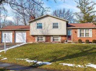 5817 Woodpine Ct, Dayton, OH 45424