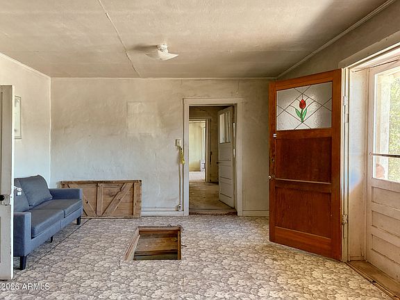 3rd image of 217 W PINAL Street