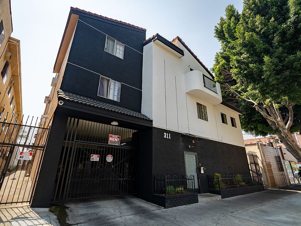 Building Photo 1