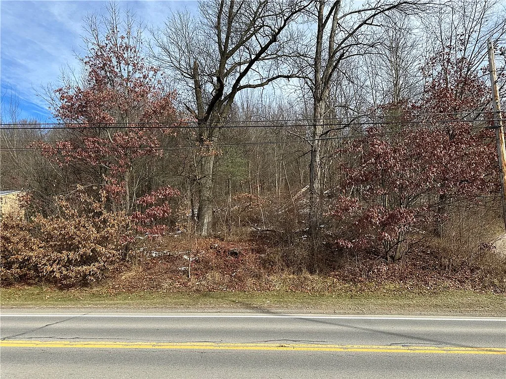 716 Route 356 photo 1