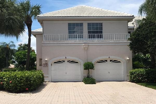 Home For Sale In Polo Club