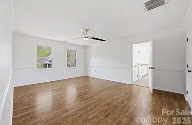 4 bed, 3300 sqft, $4,000 — Photo 4