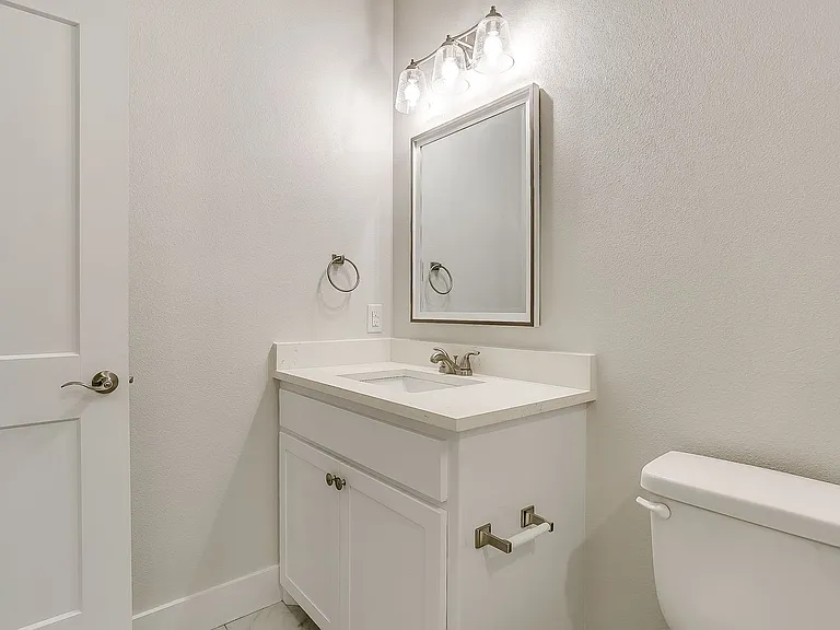 3147 Forest Park Blvd #FP-2028 — Photo 12