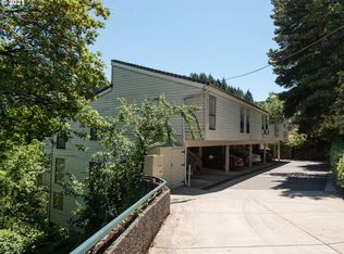 830 SW Broadway Dr APT 5, Portland, OR 97201