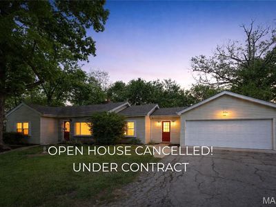 919 Oak Dr, Fenton, MO, 63026