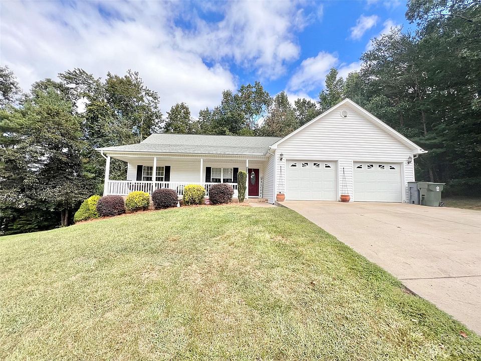 1st image of 101 Elk Creek Dr