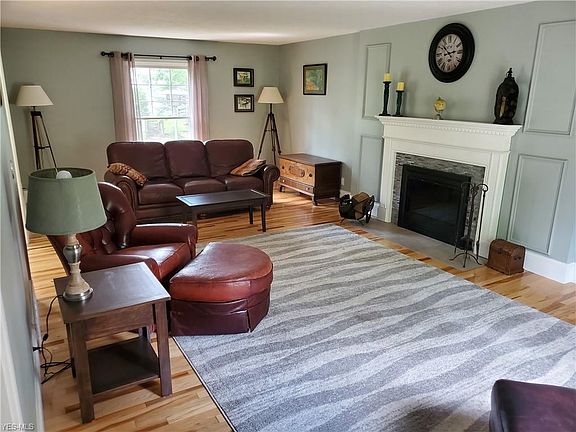 4th image of 4620 Concord Dr