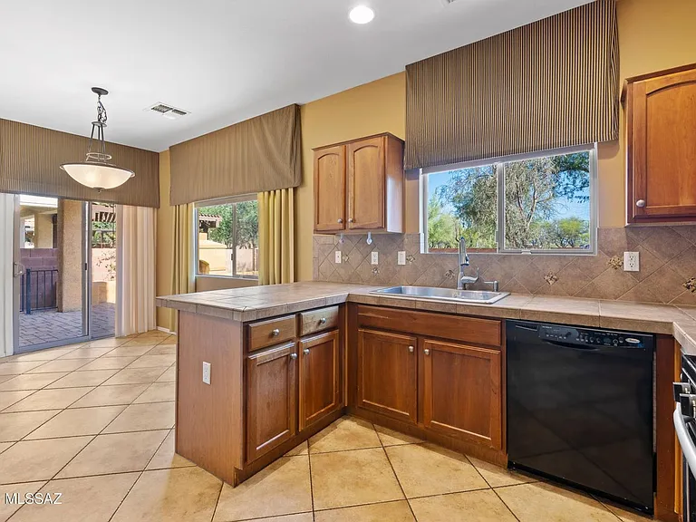1605 W Homecoming Way — Photo 16