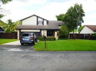 4725 SW 155th Pl, Miami, FL 33185