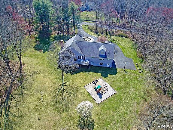 2nd image of 15 Dayton Road