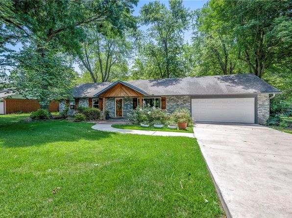 99 Midland Ave, Springdale, AR 72764
