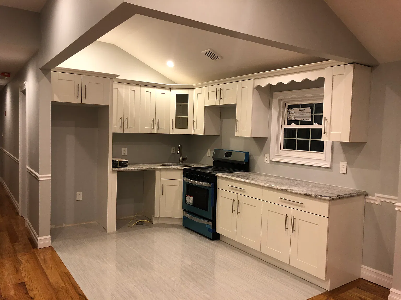 4 bed, $4,300 — Photo 3