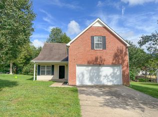 1113 Benton Mason Dr, La Vergne, TN 37086