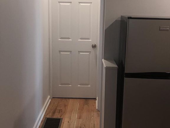 4th image of 120 N 50th St APT C20