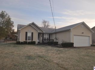 813 Edgebrook Dr, Vine Grove, KY 40175