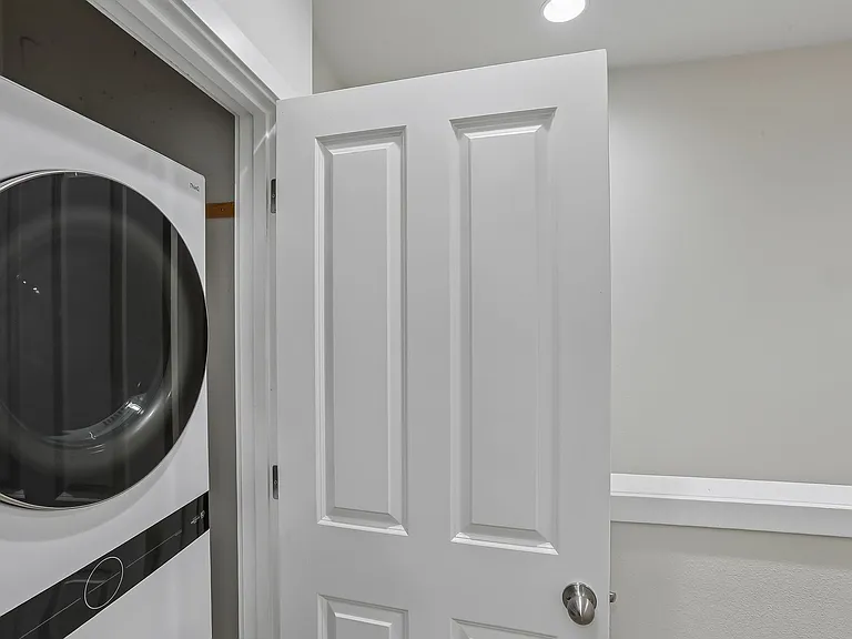 10805 NE Red Wing Way #201 — Photo 17