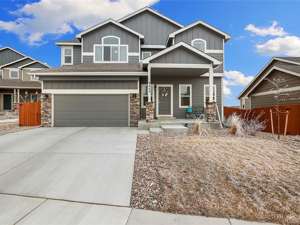 1st image of 9452 Fairway Glen Drive