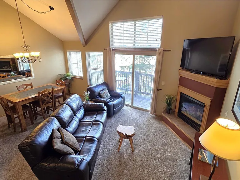 720 Lakepoint Dr #B6 — Photo 13