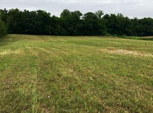 Curran Rd, Buchanan, MI 49107