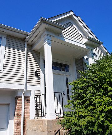 2nd image of 289 Arlington Ln