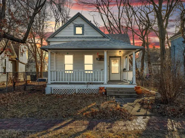 130 SW Fillmore St, Topeka, KS 66606