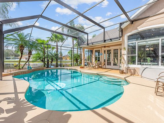 3rd image of 11080 Summerspring Lakes Dr