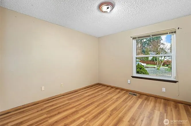 2715 148th Street Ct E — Photo 10