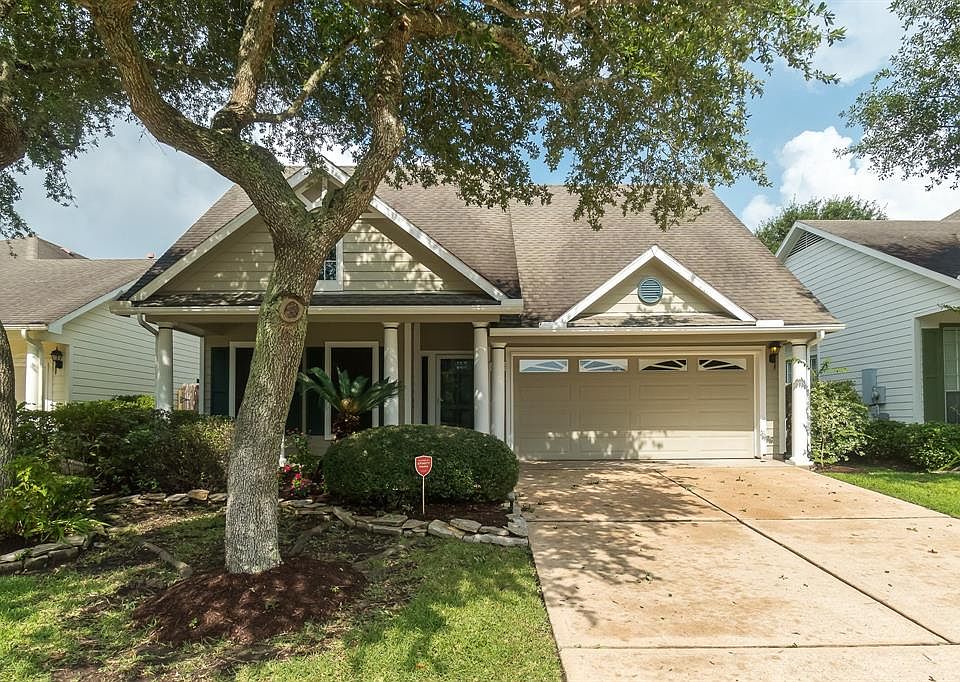 1st image of 1419 Pebble Banks Ln