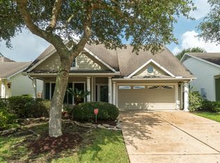 1419 Pebble Banks Ln, Seabrook, TX 77586