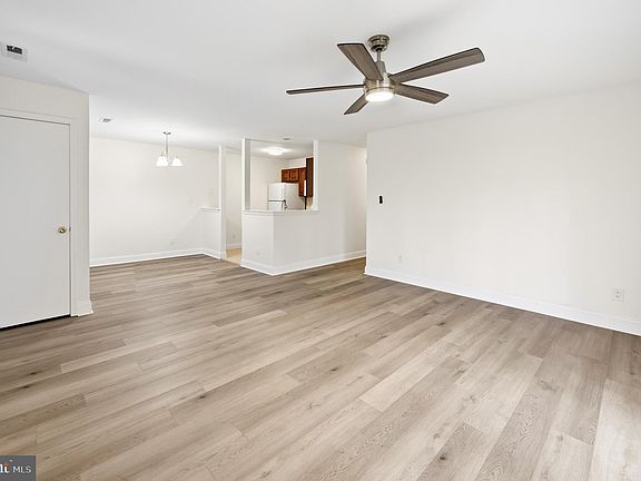 4th image of 705 Quail Rd