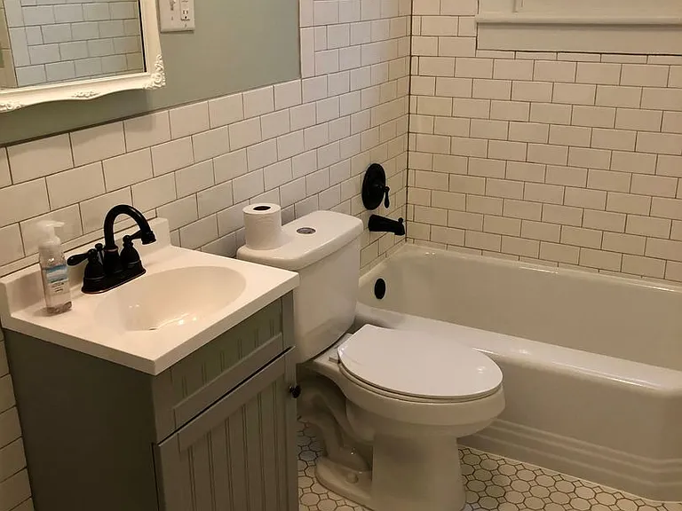 113 York Ave — Photo 16