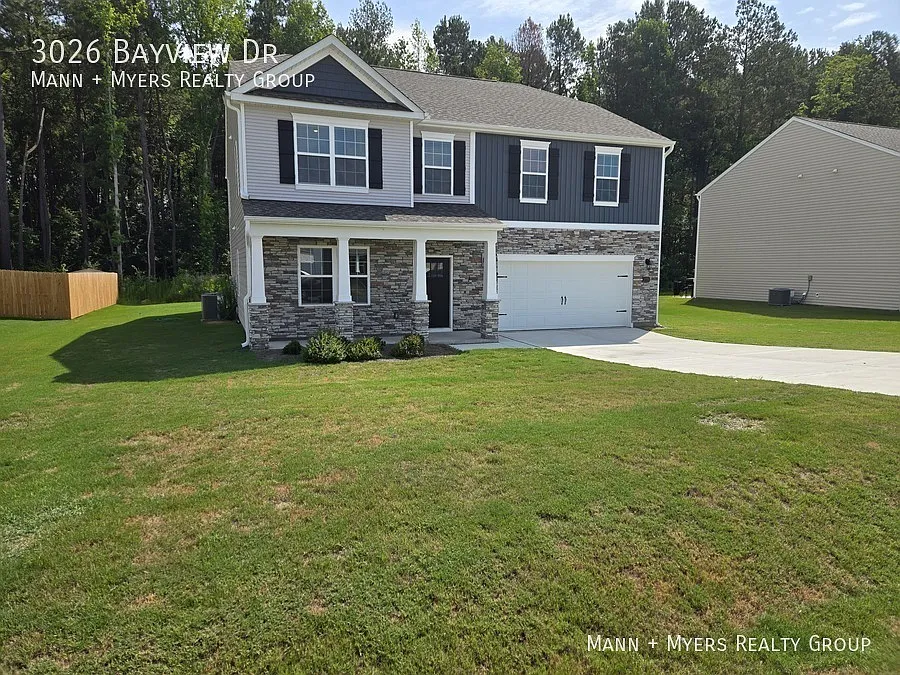 Spacious 4 Bedroom Home with Open Floor Plan in Northgate Vass, NC — Photo 2