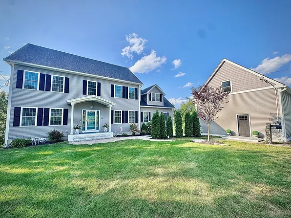 616 Prospect St, Leominster, MA 01453