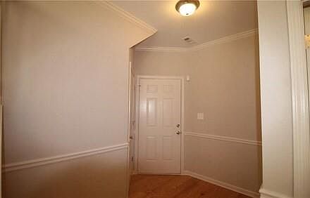 3rd image of 3082 Brockenhurst Dr