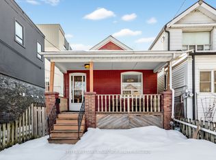 12 Hastings Ave, Toronto, ON