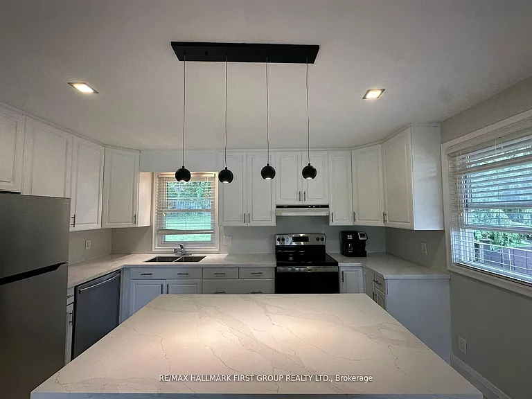 714 Tennyson Ave — Photo 1