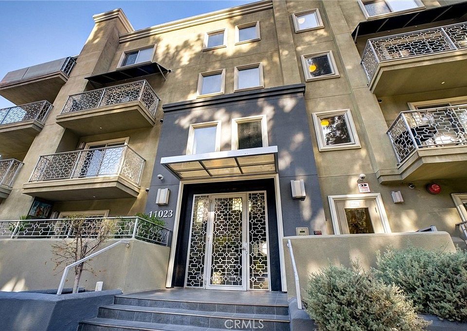 1st image of 11023 Fruitland Dr APT 304