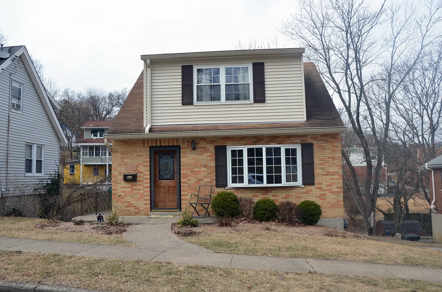 247 Ridgeway Ave photo 1