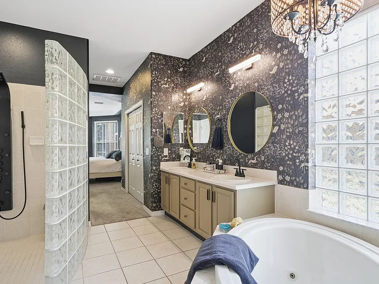 1020 W Rollingwood Ct — Photo 26