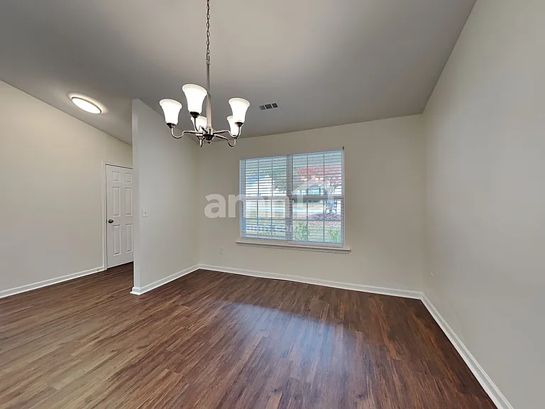 14 Annika Ct — Photo 5