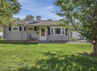 68 Doreen St, Pittsfield, MA 01201