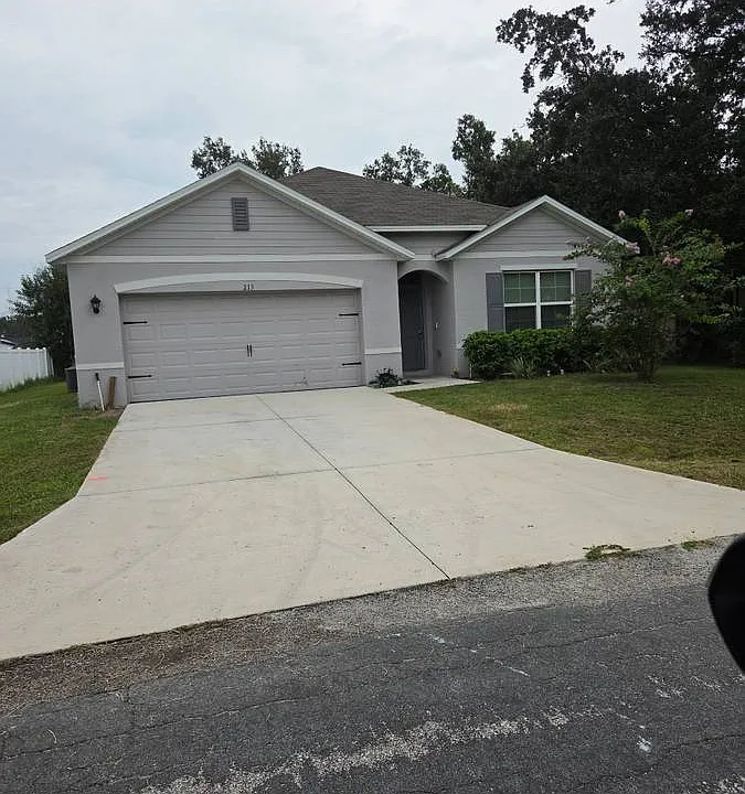 213 Churchill Ct