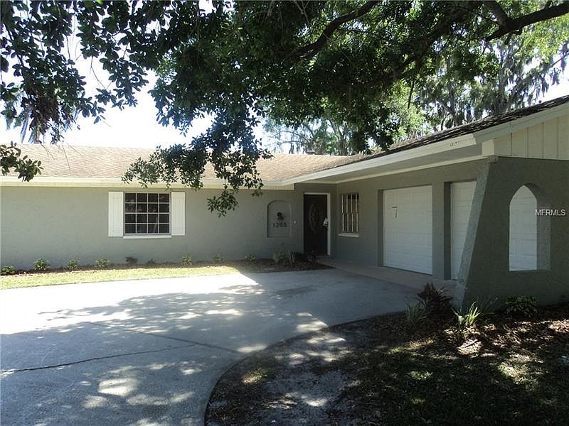 1st image of 1205 Meadowcrest Dr