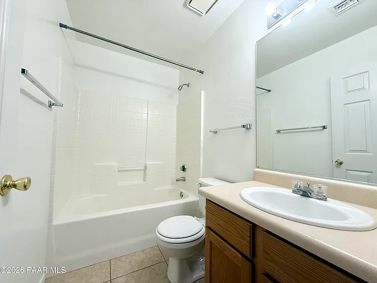 4461 N Moccasin Cir #A — Photo 11