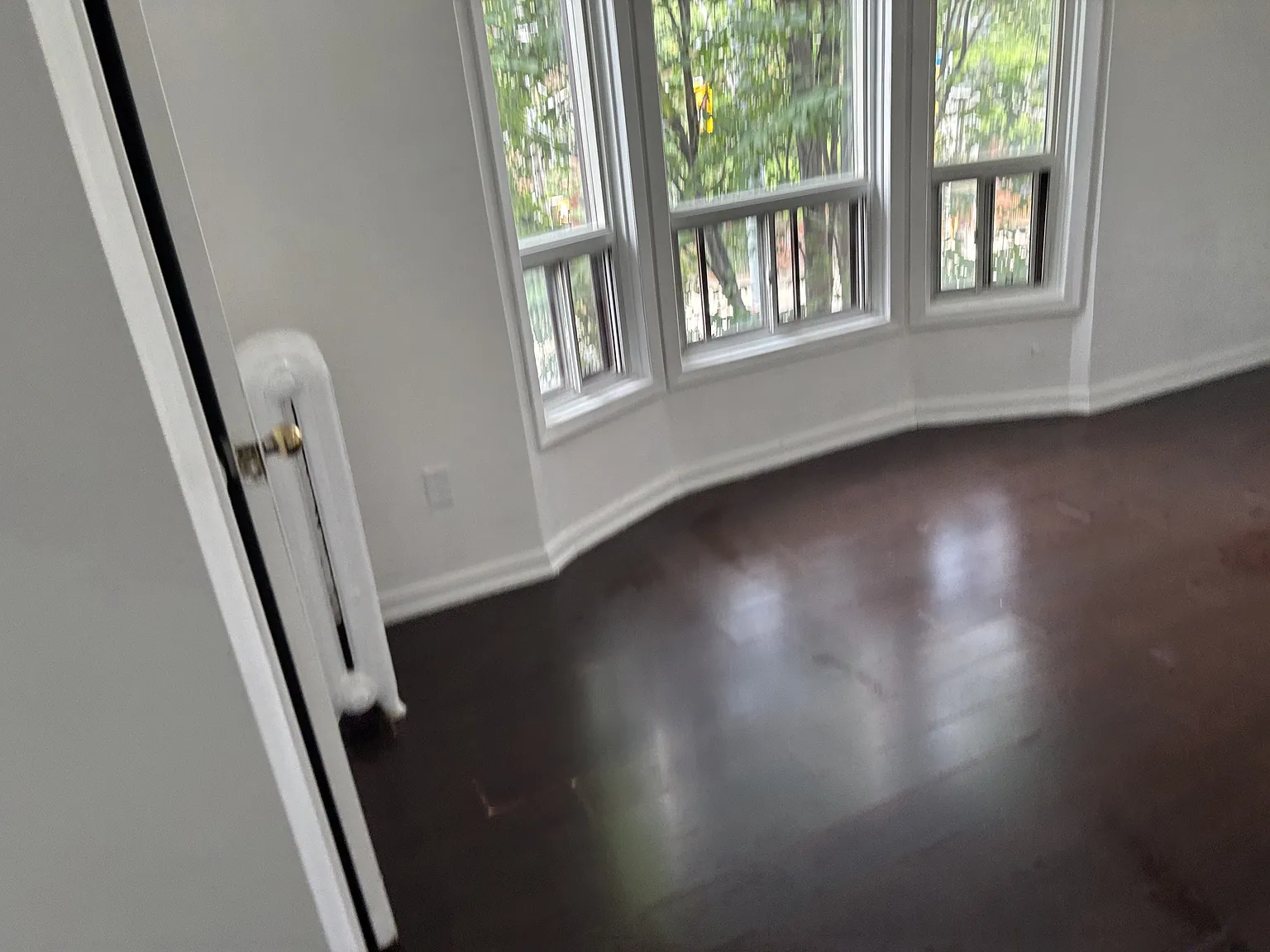 124 Spencer Avenue — Photo 4