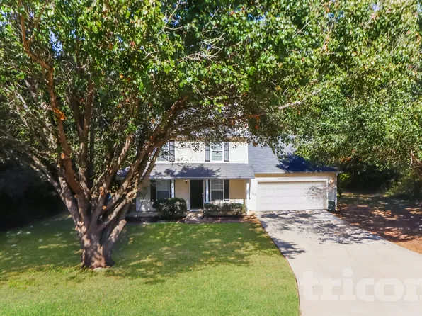 1124 Patriot Cir, McDonough, GA 30252