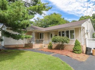 667 Wilson Blvd, Central Islip, NY 11722
